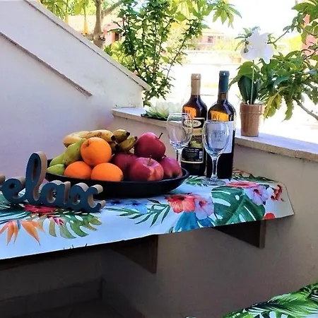 Hotel apartamentowy Eleni Sant George 3*