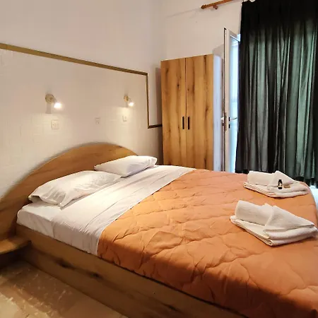 Aparthotel Eleni Sant George