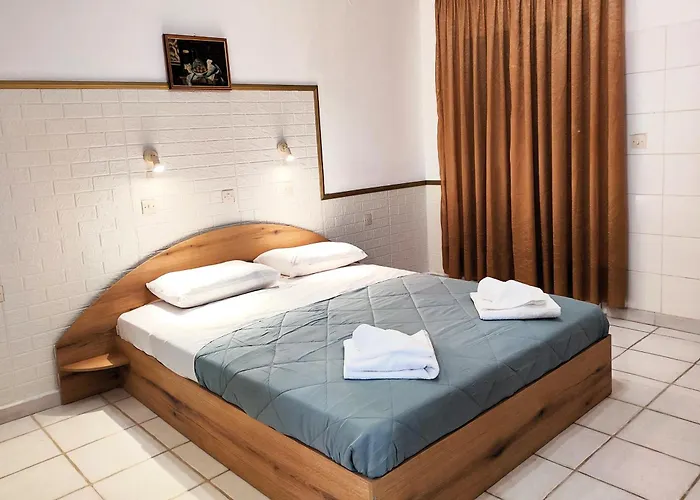 Aparthotel Eleni Sant George